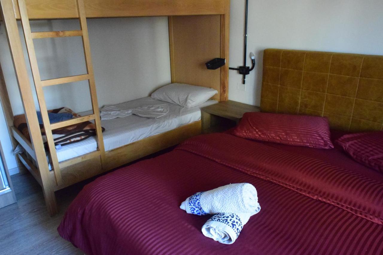 D1 Rooms & Apartments Tiranë Luaran gambar