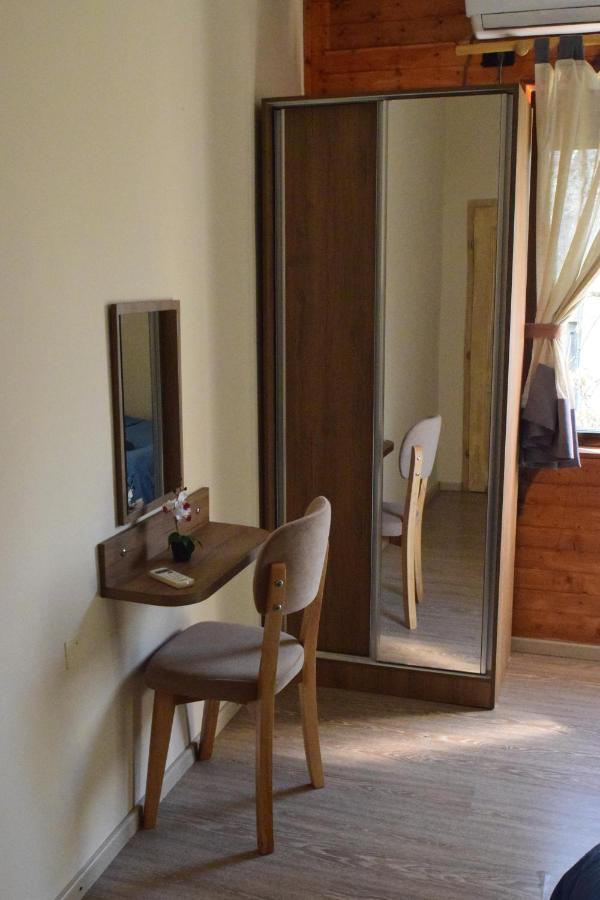 D1 Rooms & Apartments Tiranë Luaran gambar